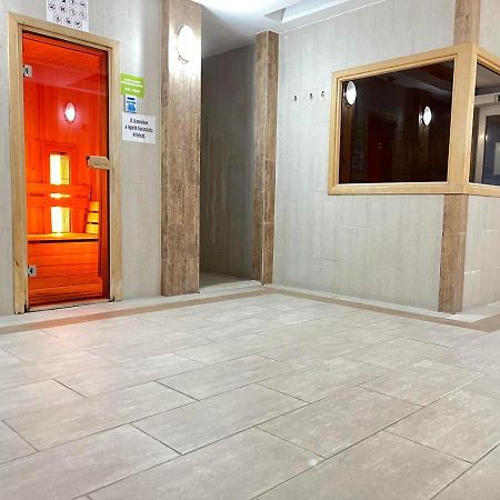 Aqua Wellness Apartments Hajduszoboszlo Bagian luar foto