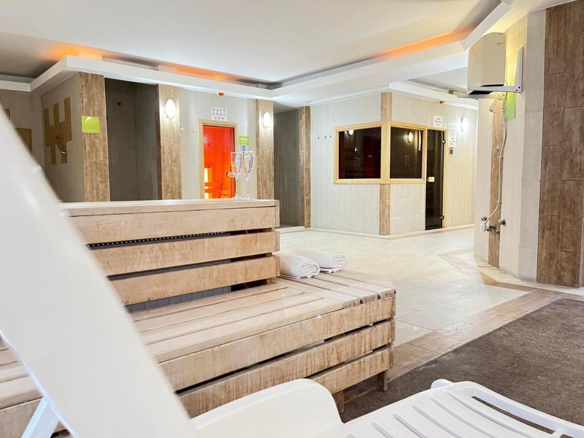 Aqua Wellness Apartments Hajduszoboszlo Bagian luar foto
